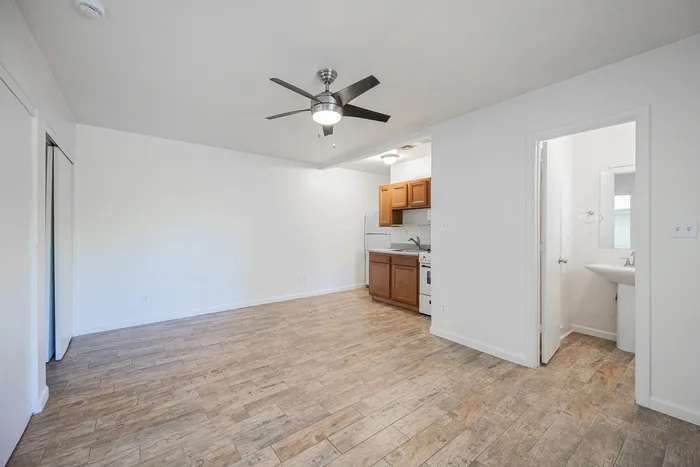 1507 E Harvard St Phoenix, AZ 85006 photo 4