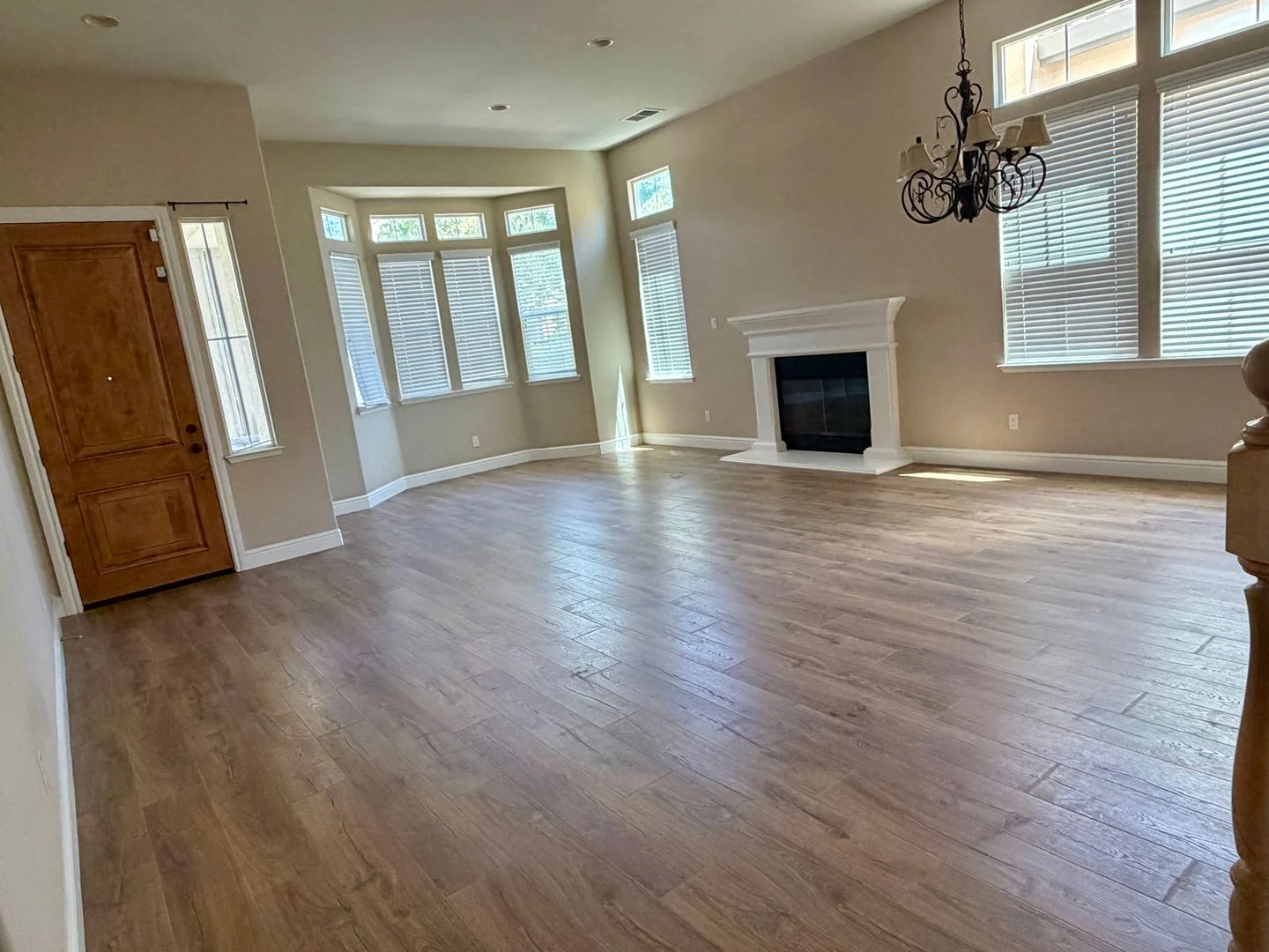 5 Bed | 4 Bath | 3,800 Sq Ft — Beautiful Windemere Home! photo 5