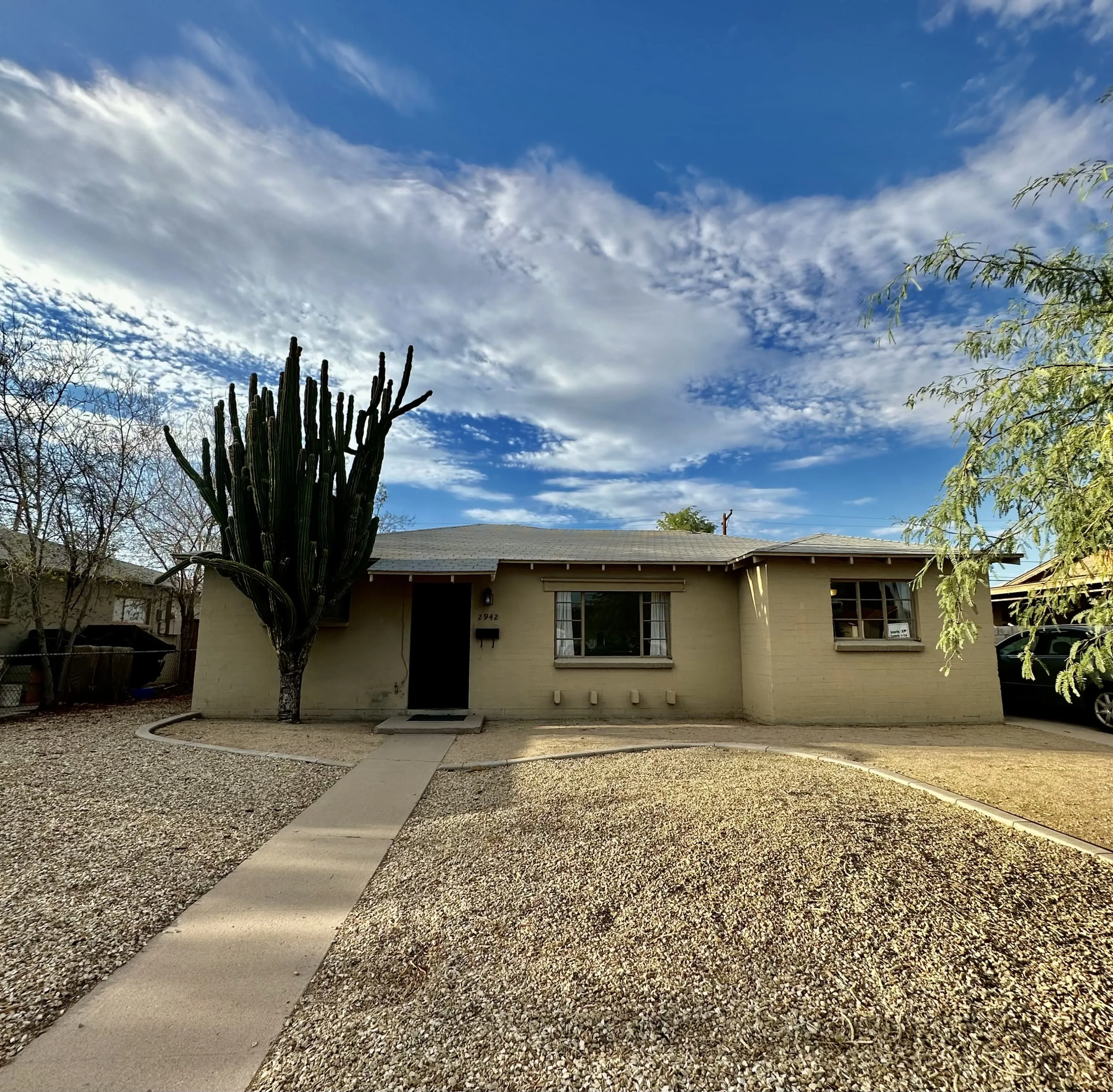 2942 W Butler Dr Phoenix, AZ 85051 photo 4