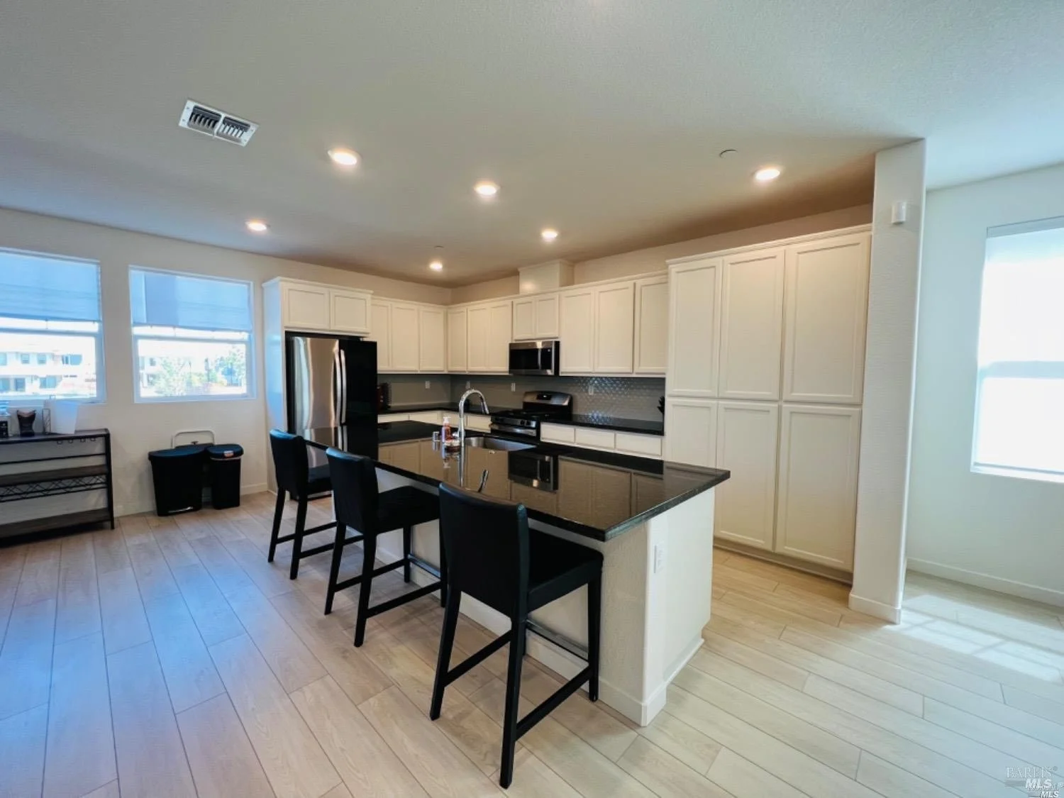 2451 Lake Club Dr Fairfield, CA 94533 photo 4