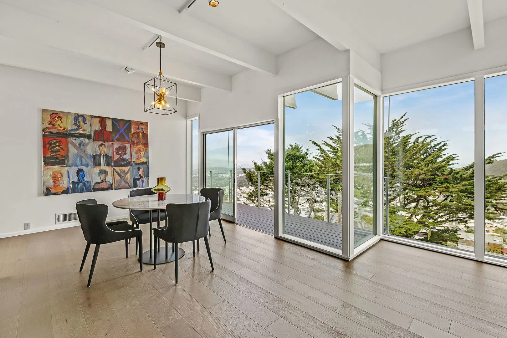 Rare Golden Gate Heights home with stunning views, 3 decks, big yard and hot tub! photo 4