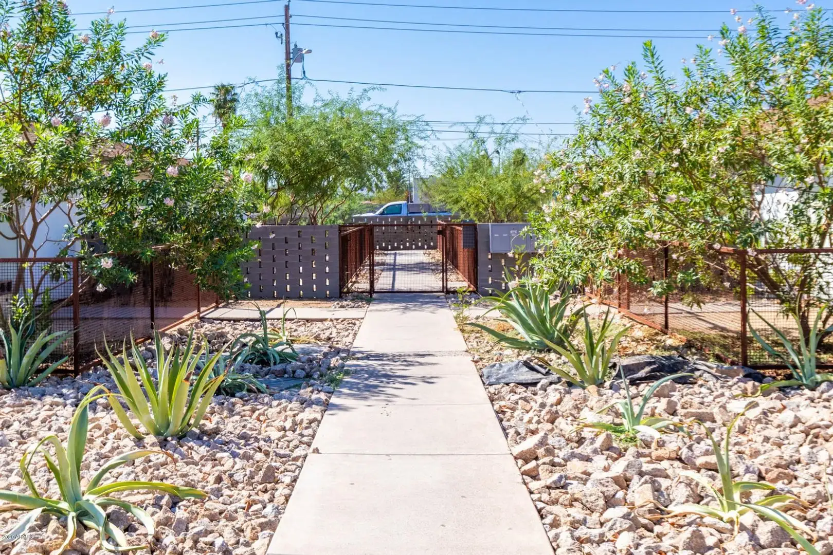 1021 E McKinley St Phoenix, AZ 85006 photo 4
