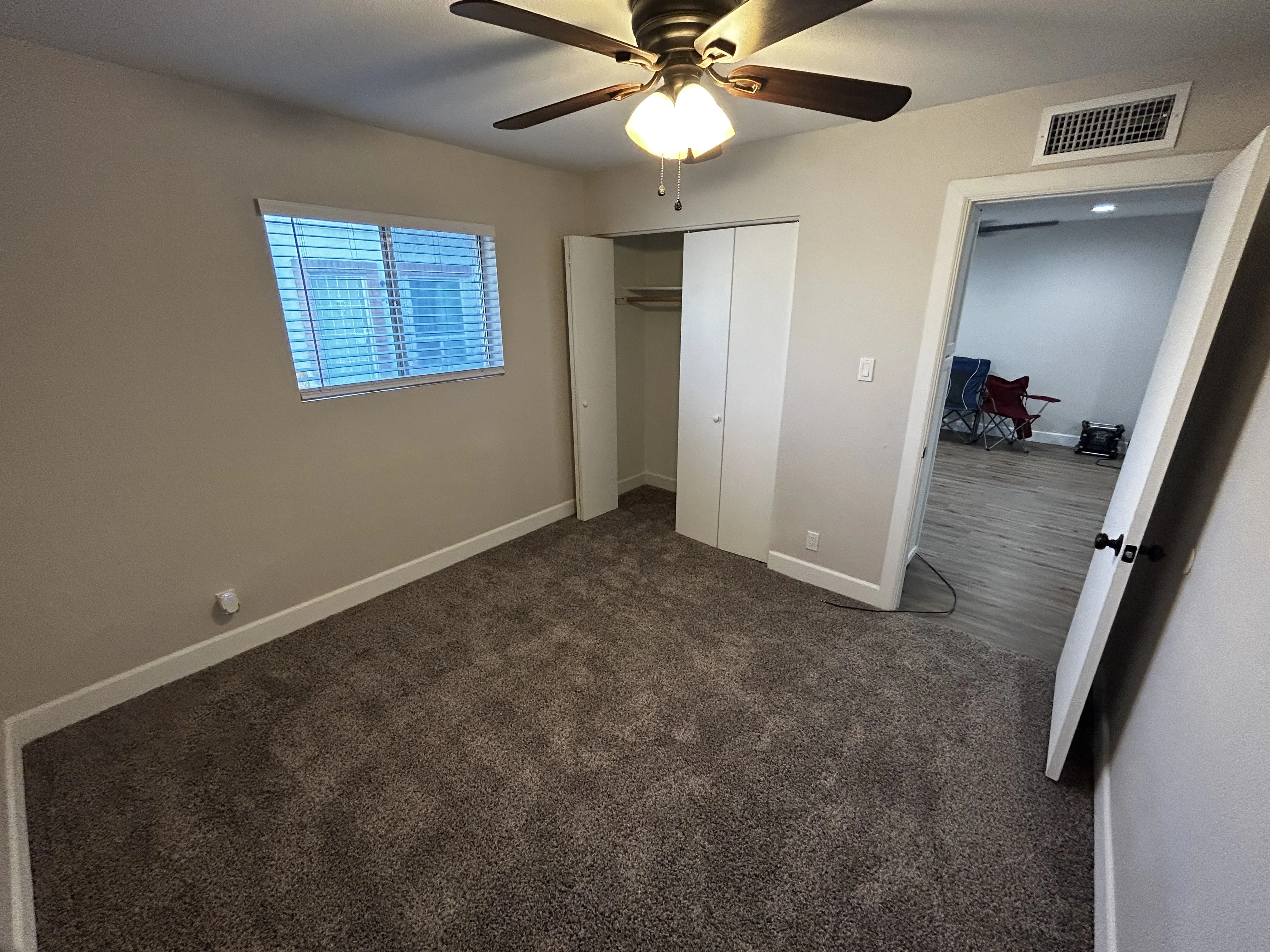8020 E Oak St Scottsdale, AZ 85257 photo 5