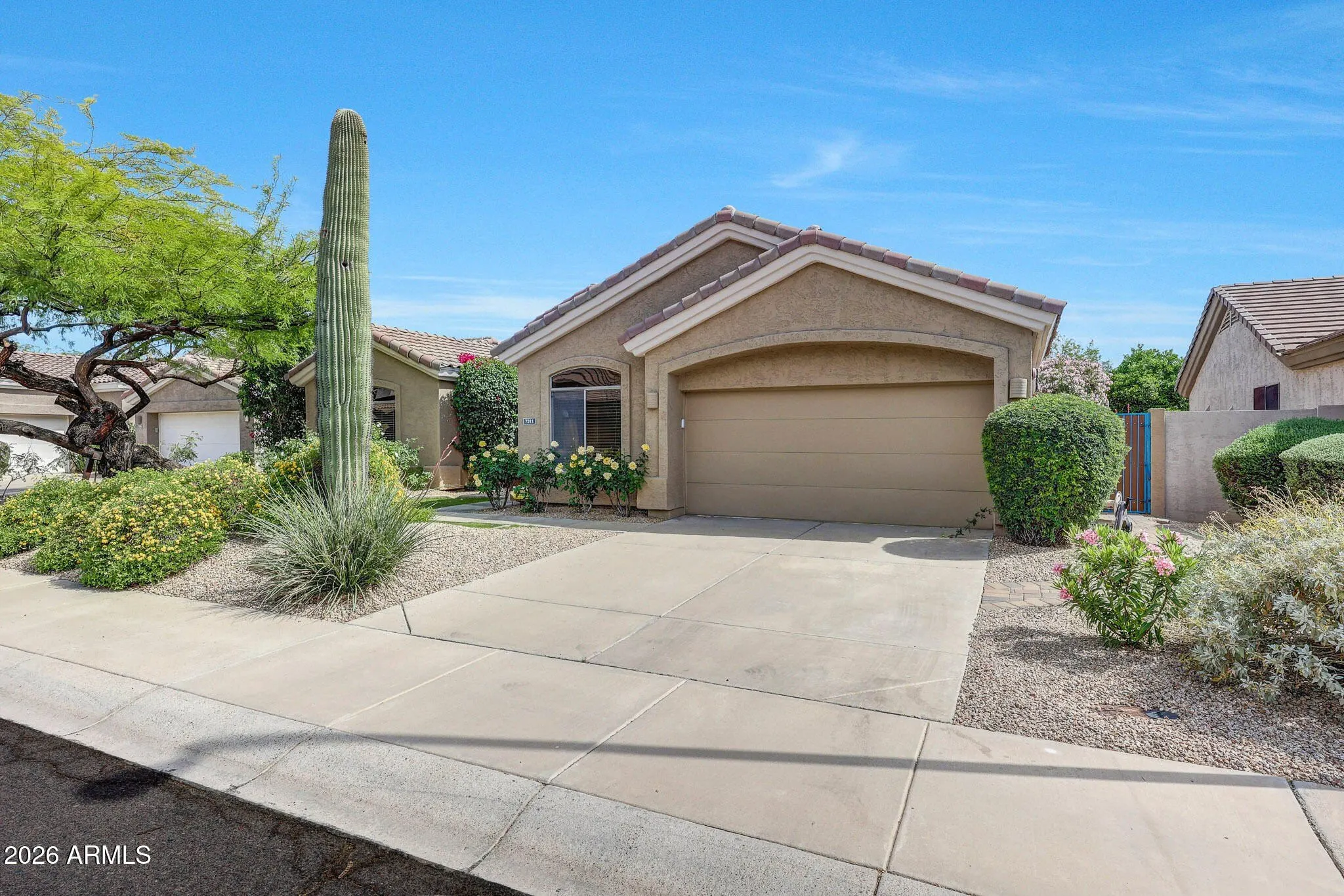 7311 E Wingspan Way photo 3