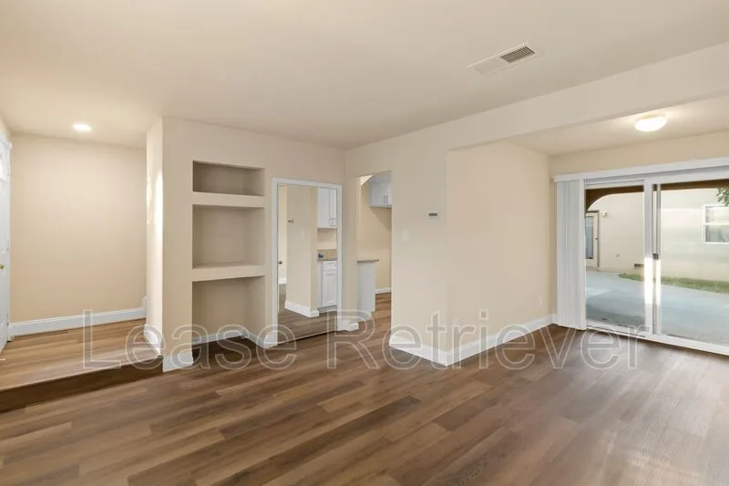 940 Palm Cir Tracy, CA 95376 photo 3