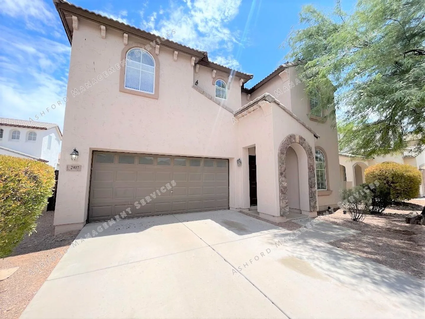 2417 South 90th Glen, Tolleson, AZ 85353 photo 2
