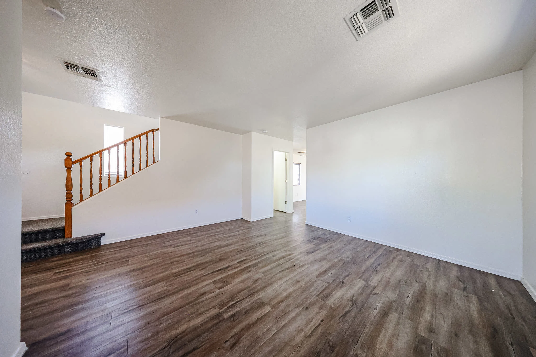 2428 S 84th Glen photo 5