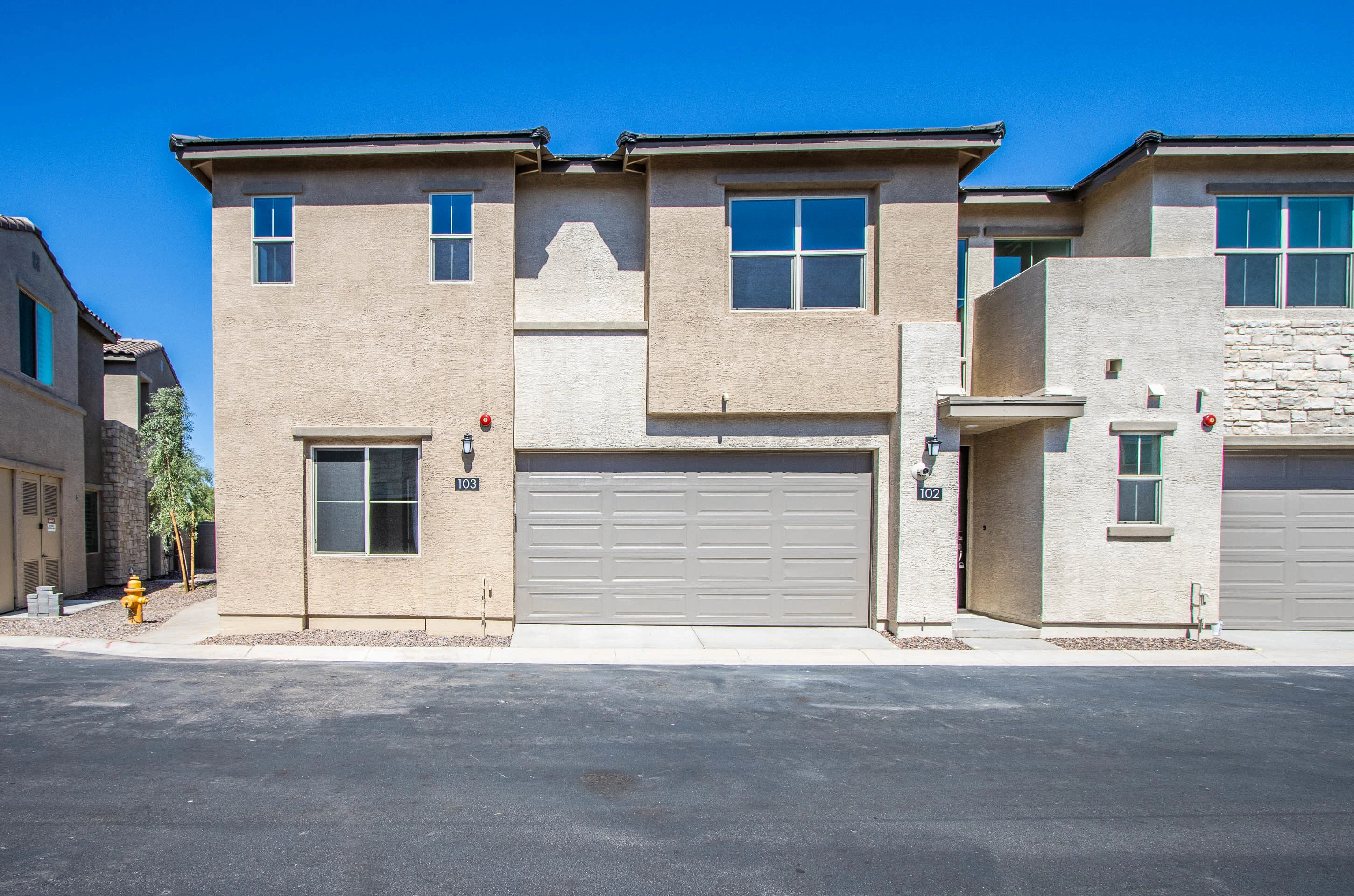4556 S RIATA Street photo 3