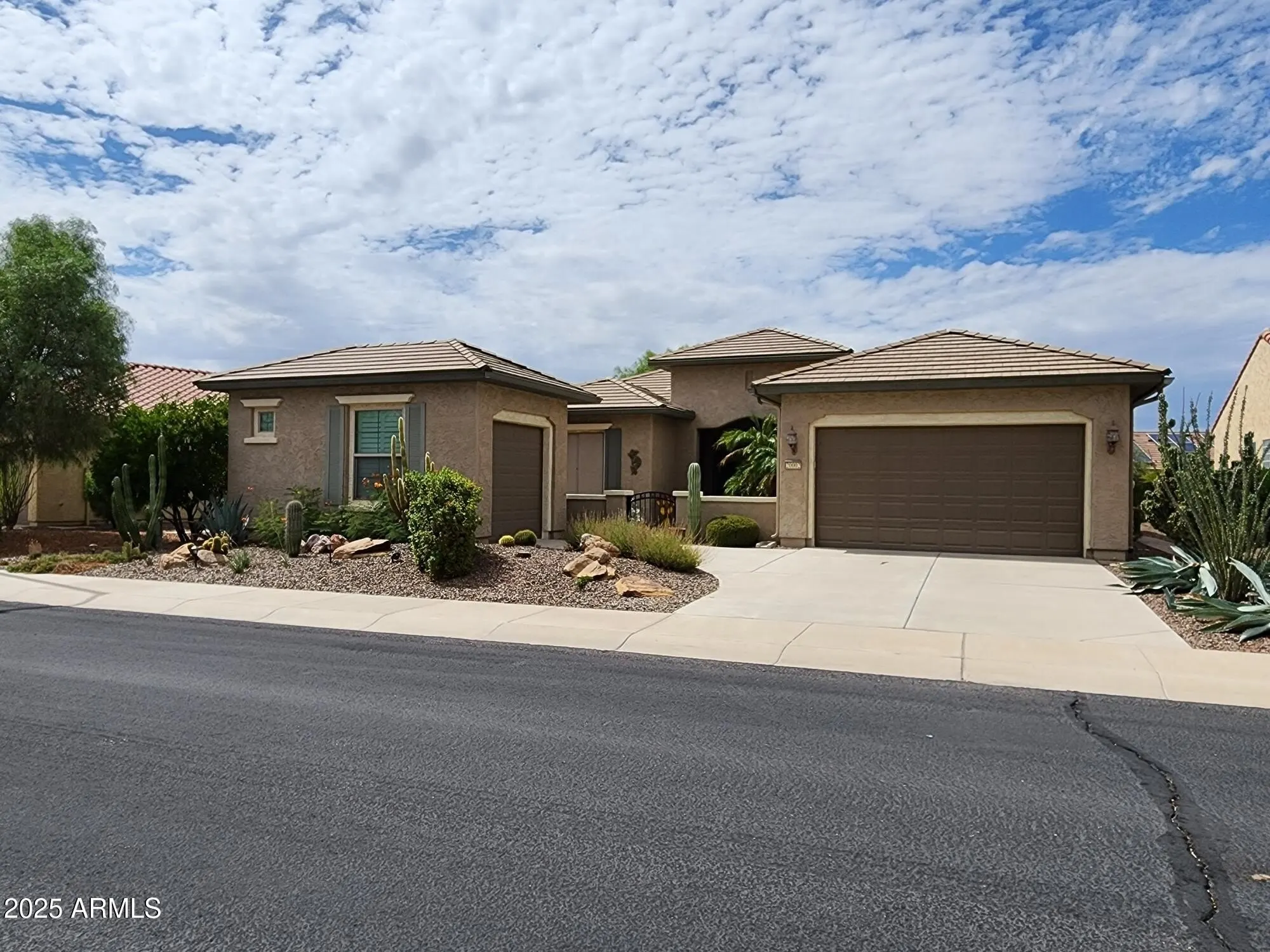 20002 N 269th Dr Buckeye, AZ 85396 photo 2