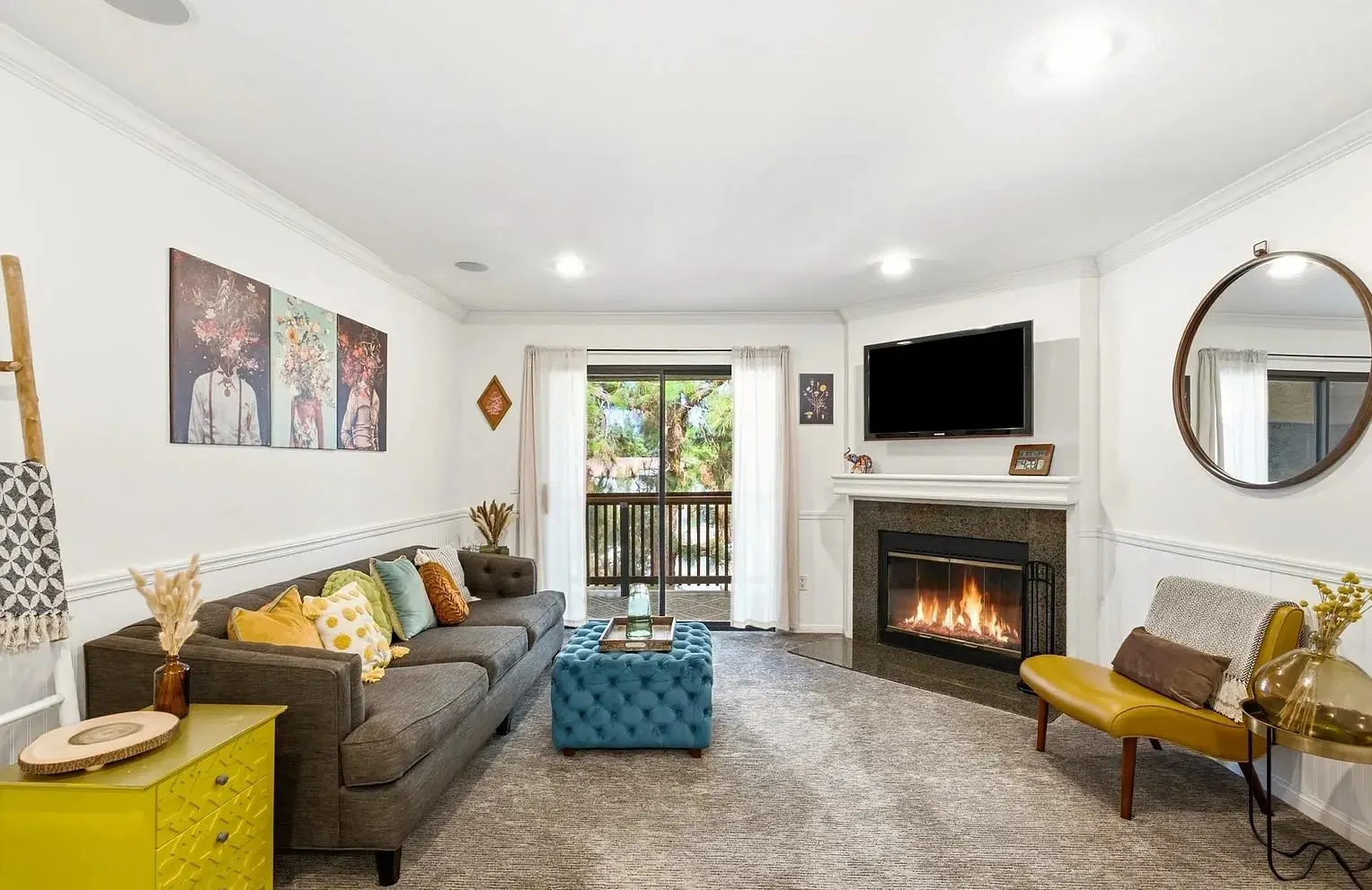 12015 Alta Carmel Ct Unit 302 photo 3