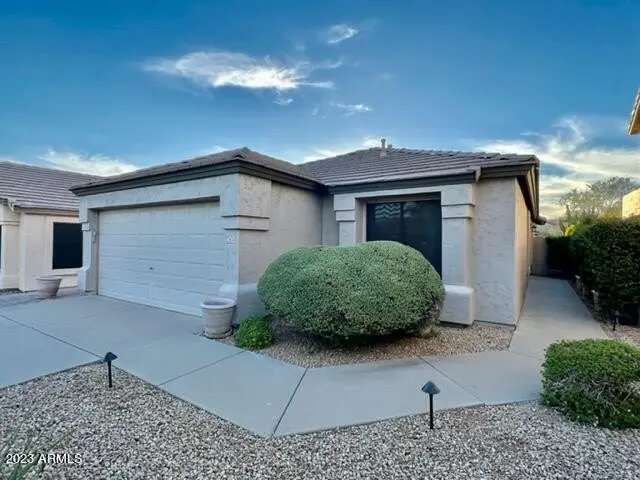 21624 N 46th Pl Phoenix, AZ 85050 photo 2