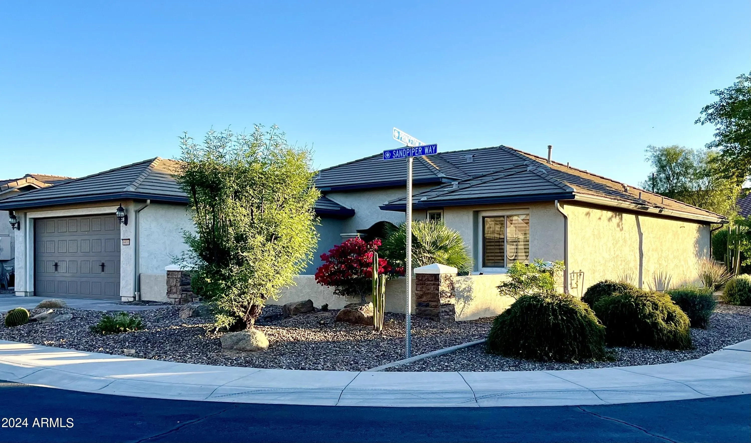 6431 W Sandpiper Way Florence, AZ 85132 photo 2