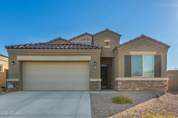 3703 N 298th Dr Buckeye, AZ 85396 photo 2