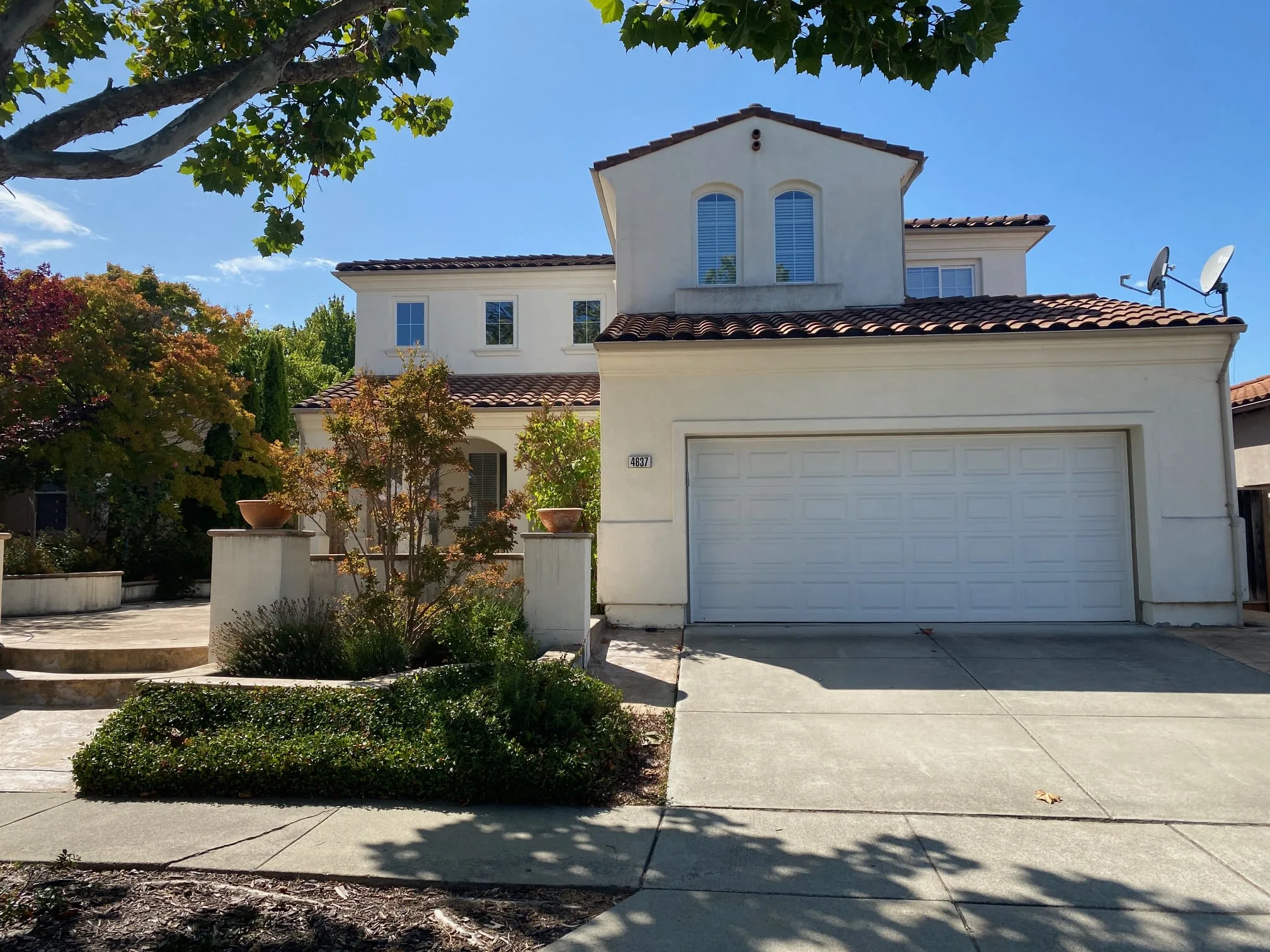 4637 Sweetgale Dr photo 2