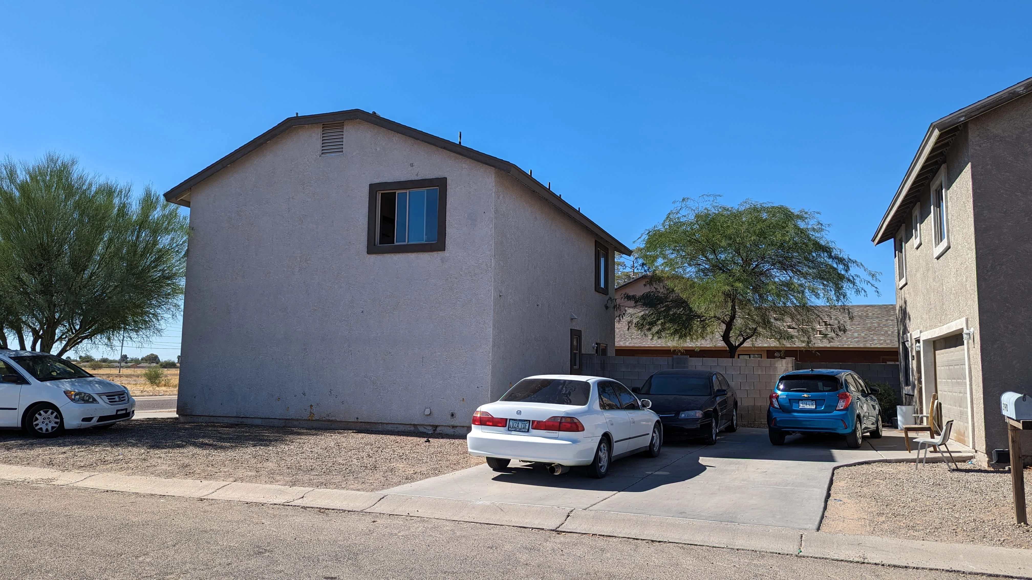 392 E Dirkley Ave photo 3