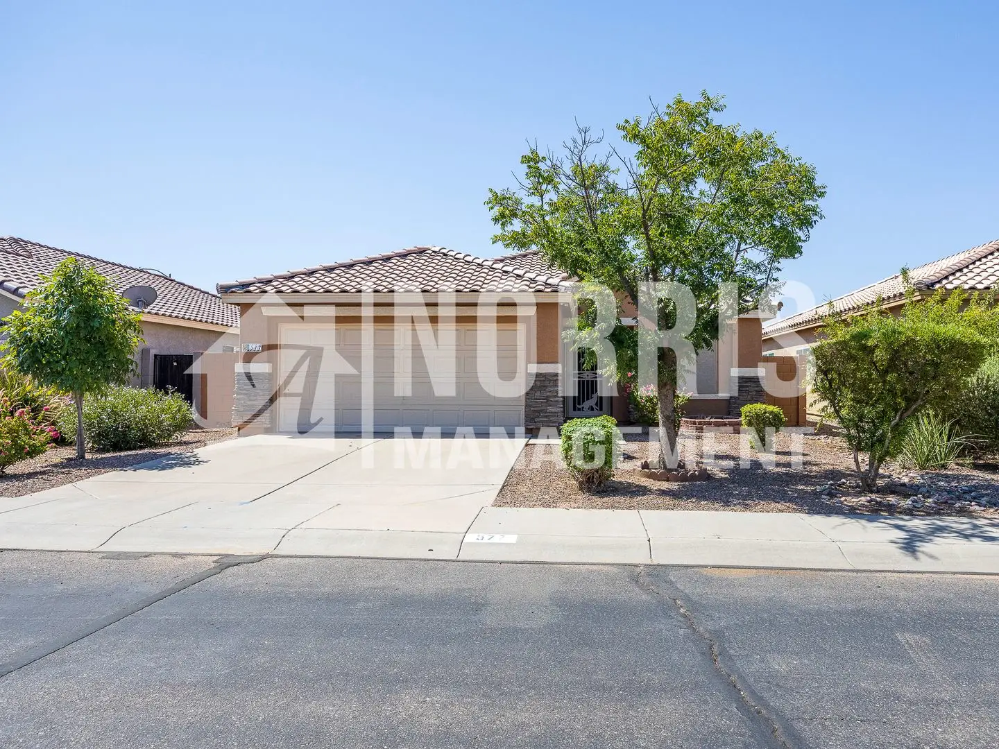 577 W Judi St photo 2