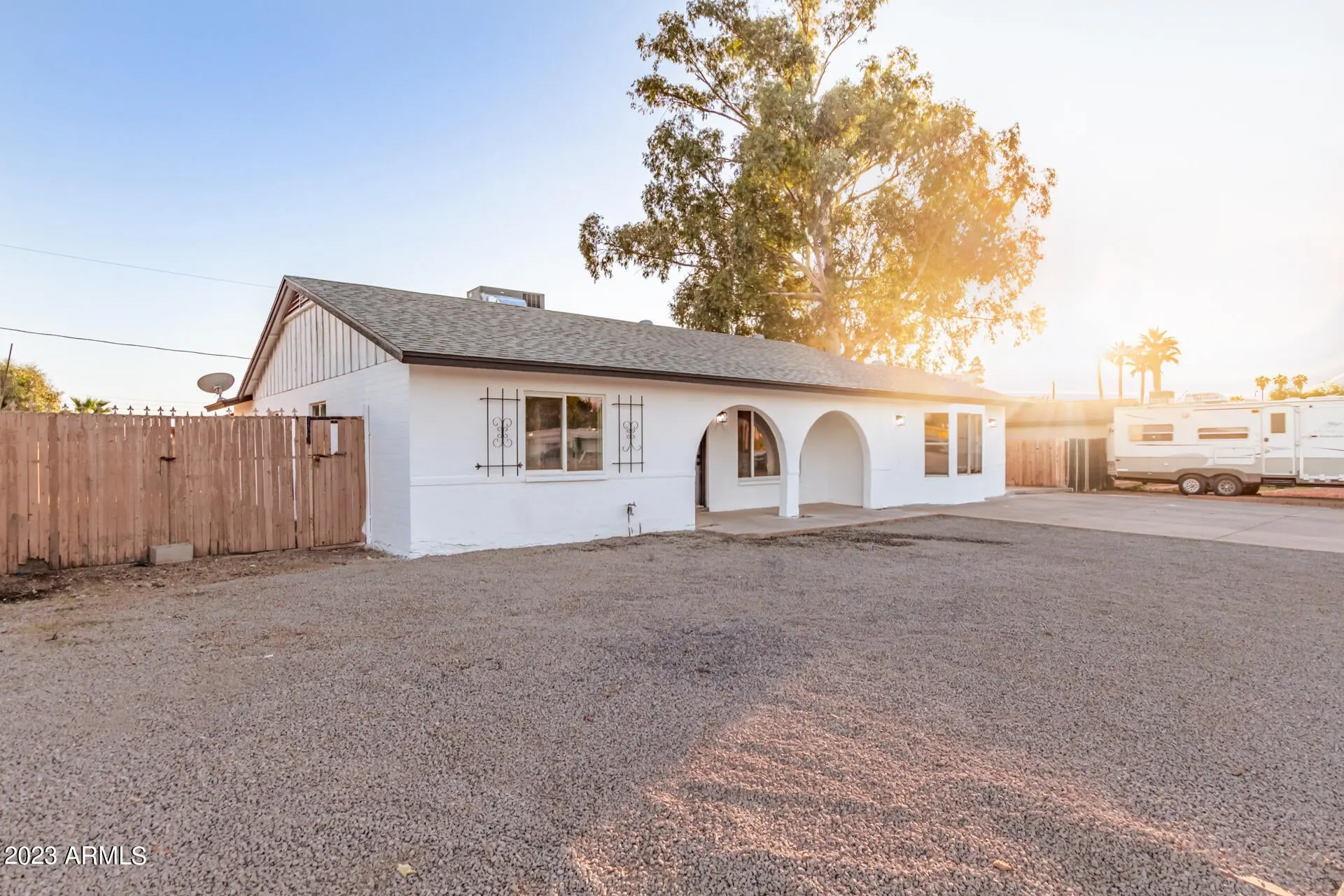 5909 W Elm St Phoenix, AZ 85033 photo 4