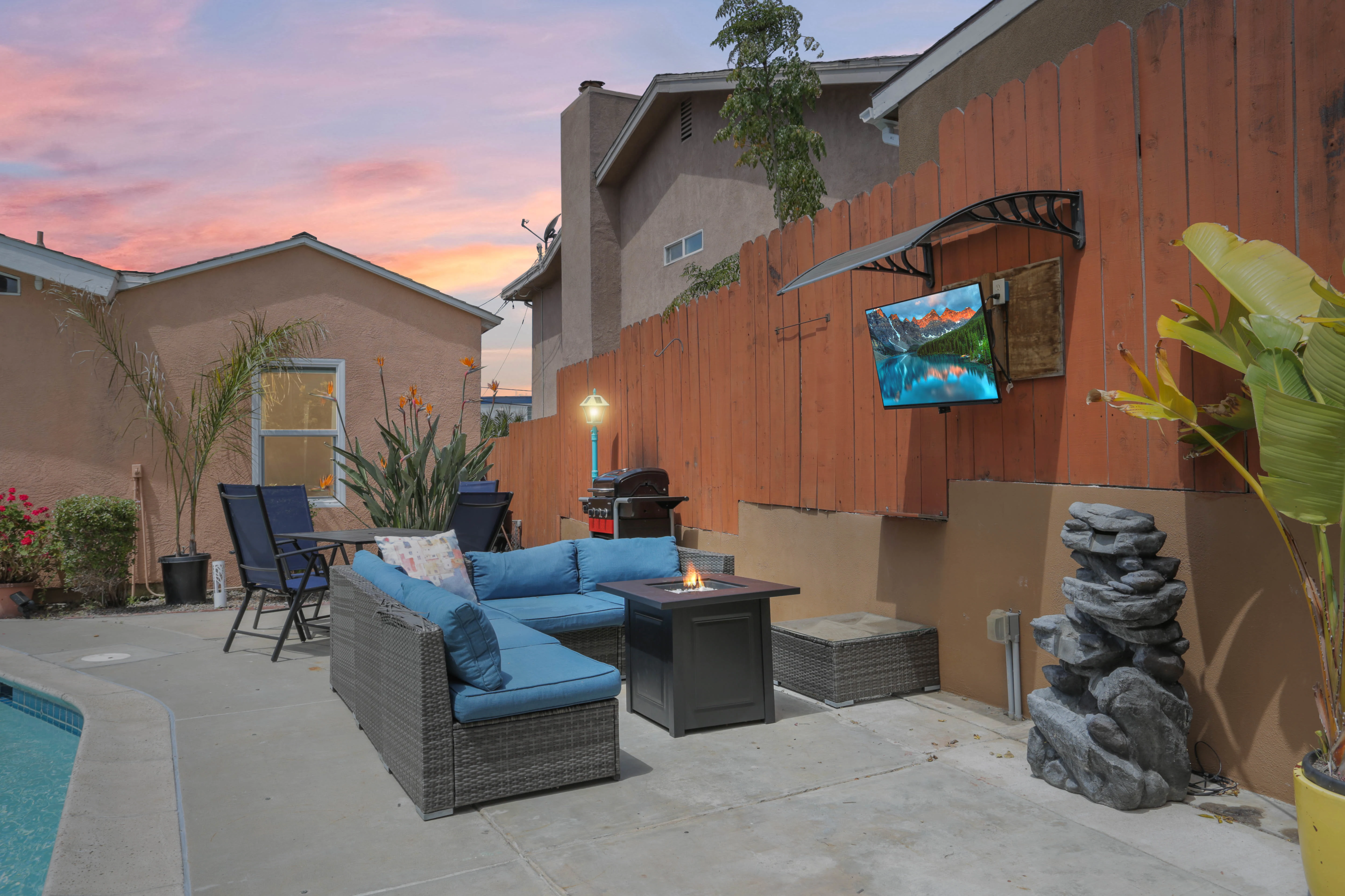 5122 Ellsworth St San Diego, CA 92110 photo 3