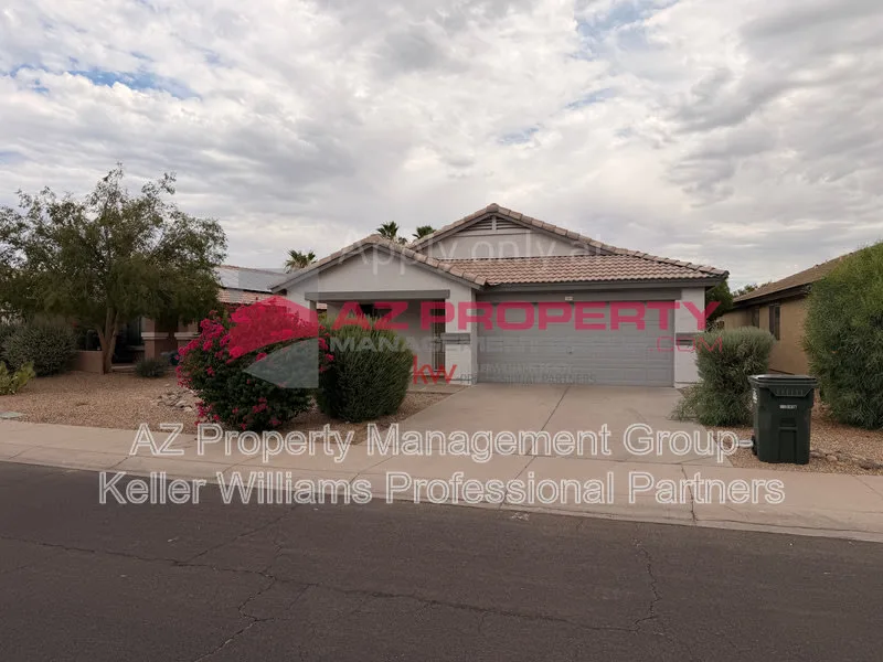 15819 W Yavapai St