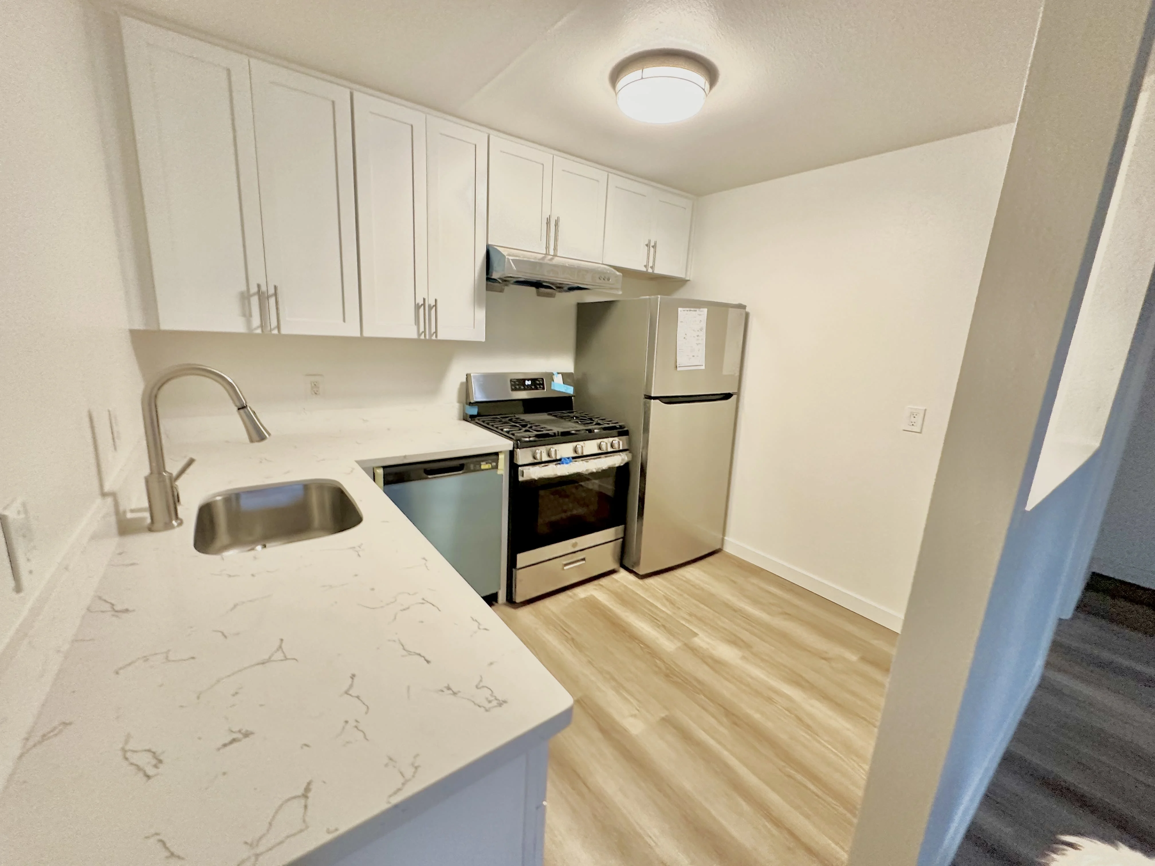 4215 Lincoln Ave, Unit A Rental photo 4