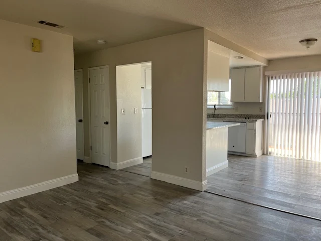 1702 W Grant Line Rd, Unit #1 Rental photo 4