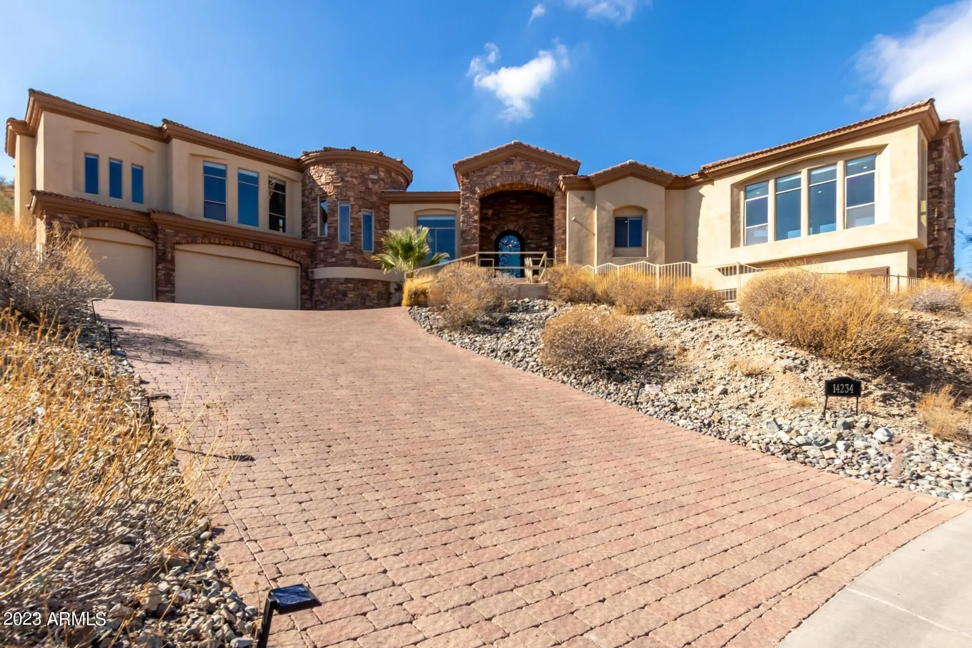 14234 N 27th Pl Phoenix, AZ 85032
