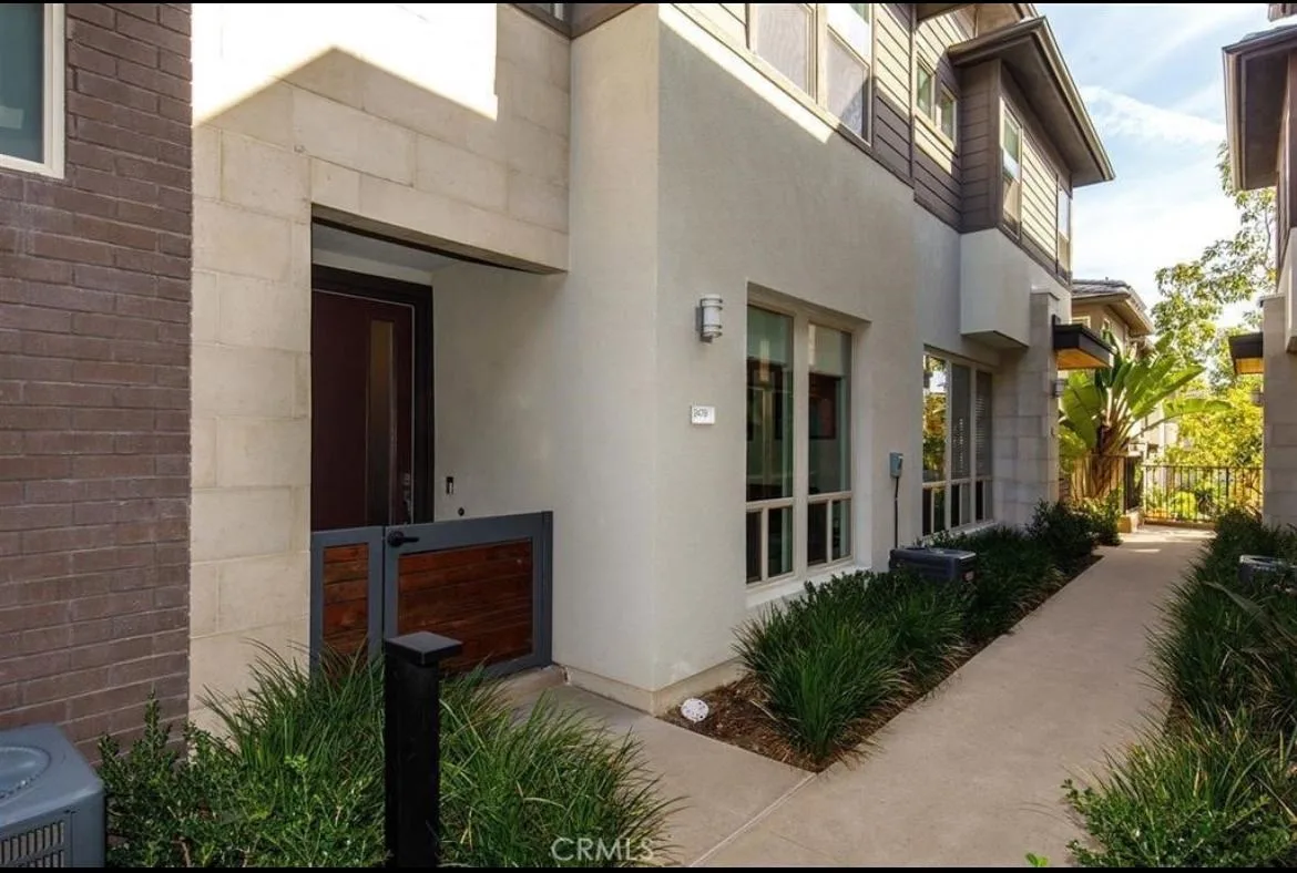2478 Aperture Cir photo 5
