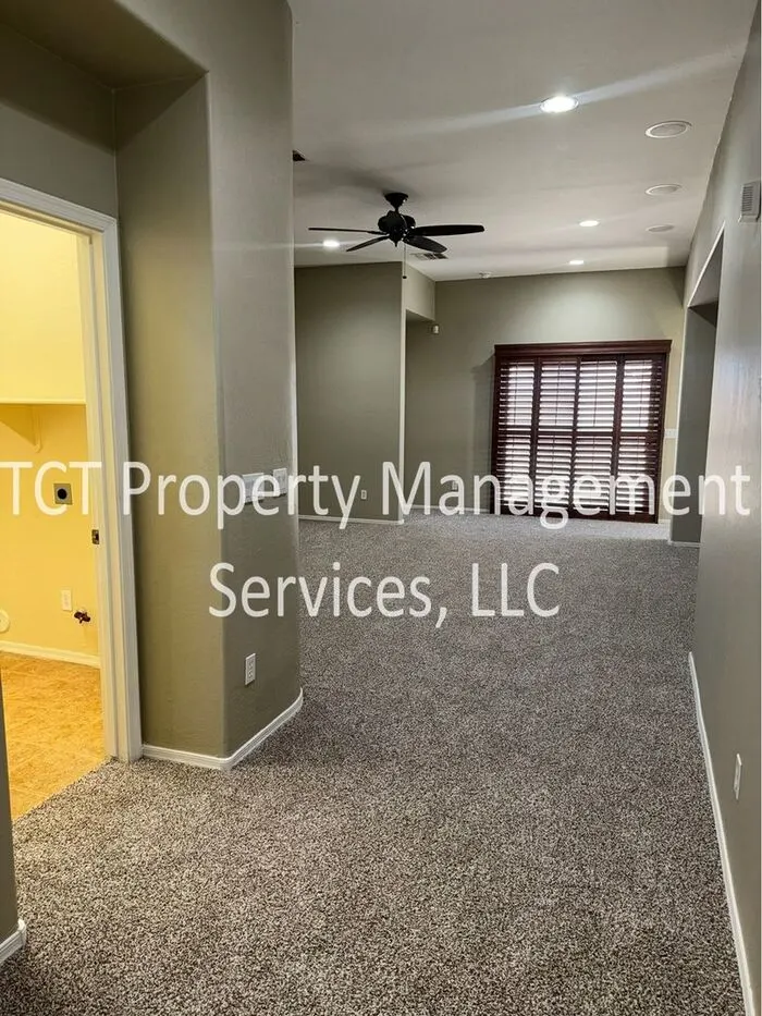 4463 S Brice photo 4