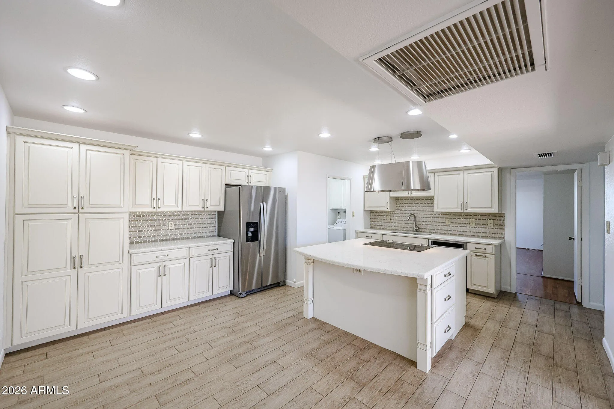 8333 E Orange Blossom Ln photo 2
