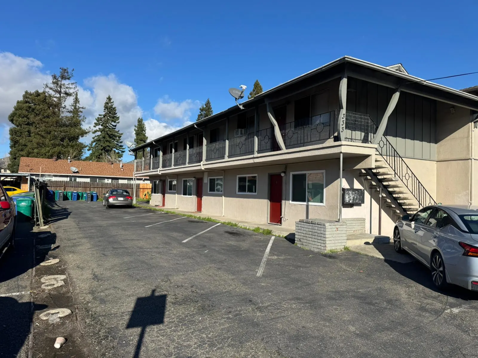 333 Dumont Ave, Unit 6 Rental photo 4