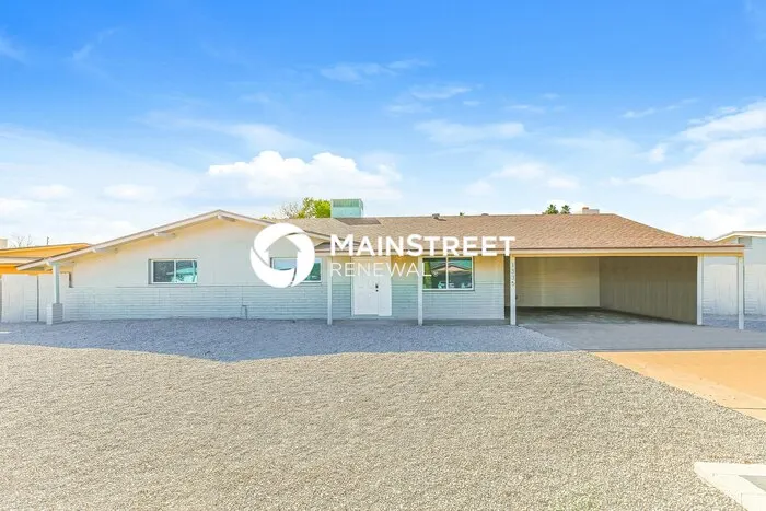 1335 E Ellis Cir Mesa, AZ 85203 photo 2
