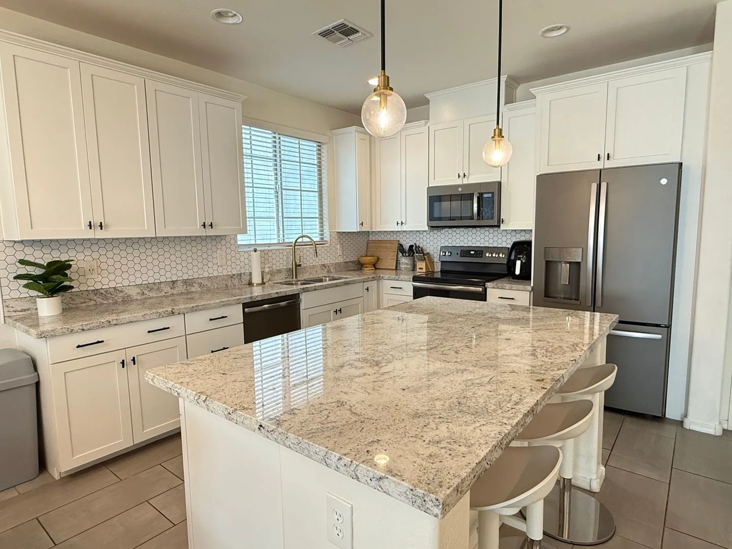 2658 S Harmony Ave Gilbert, AZ 85295 photo 2
