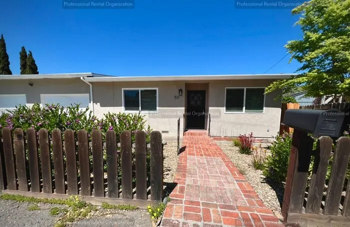 50 Julian Ave Napa, CA 94559 photo 2