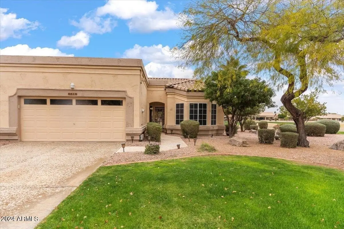 8818 W PIUTE Avenue photo 2