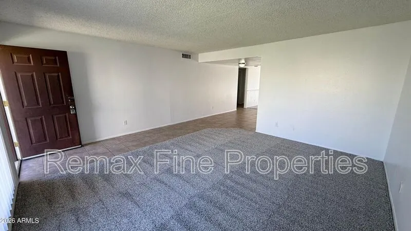 5701 N 44th Avenue photo 2