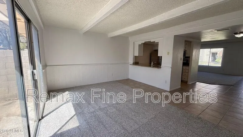 5701 N 44th Avenue photo 5
