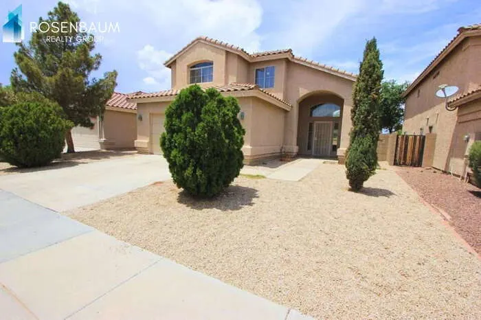 15074 W Heritage Oak Way Surprise, AZ 85374 photo 4