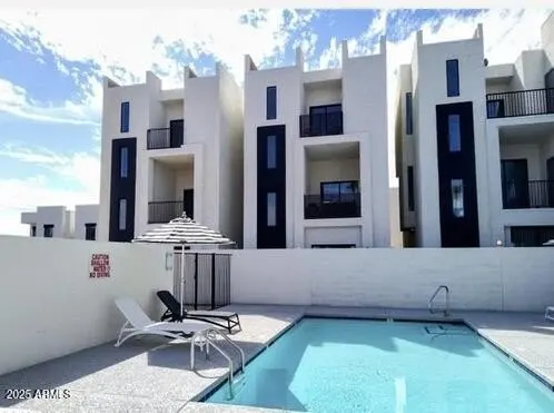2030 East Michigan Ave Phoenix, AZ 85022 photo 2