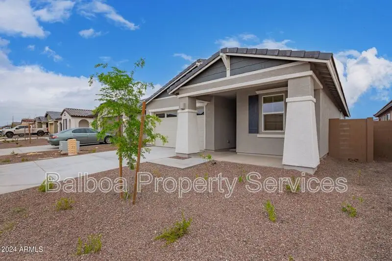 3063 E Hayfield Way photo 2