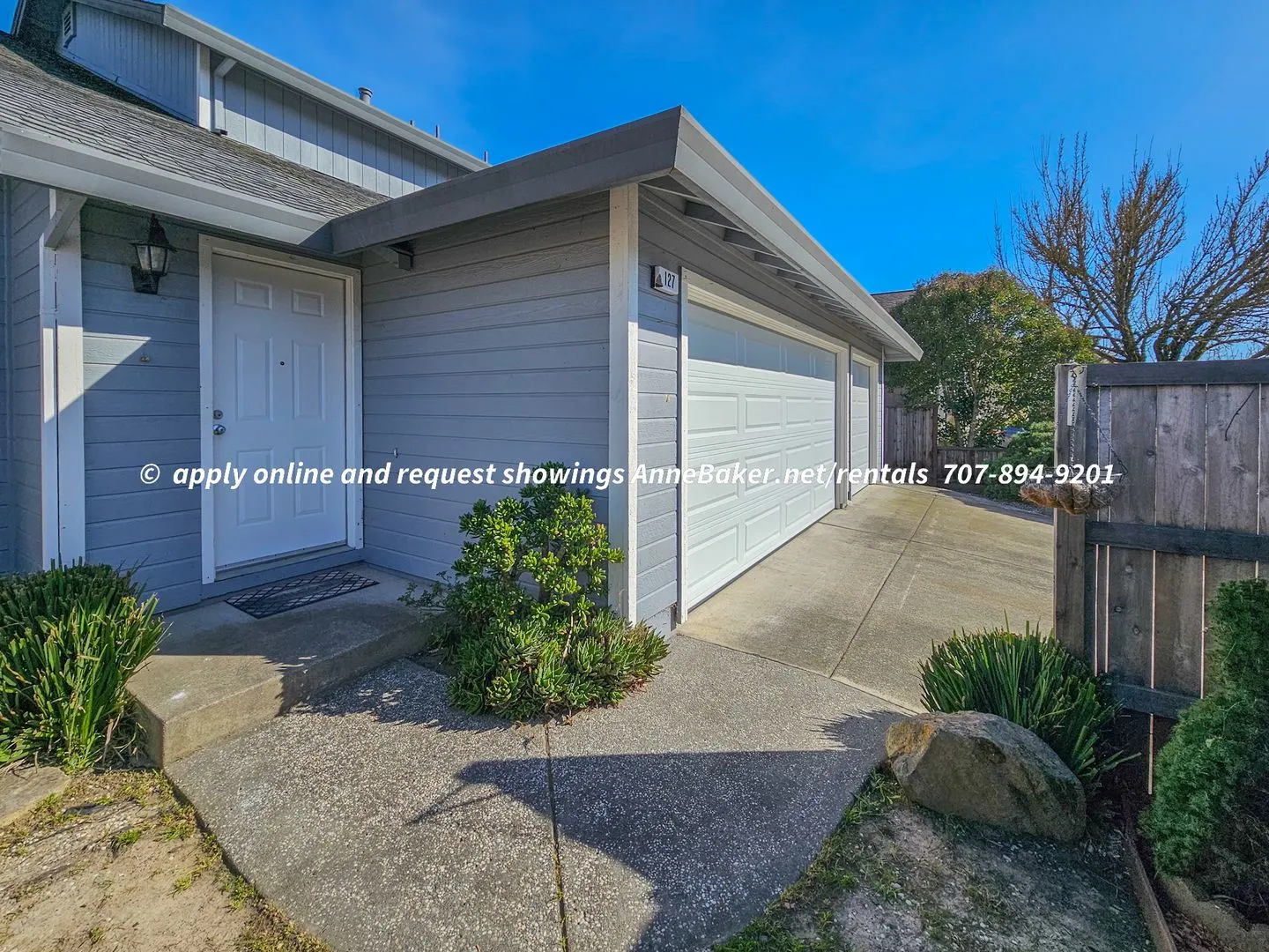 127 Melva Ct, Windsor (Single Family)