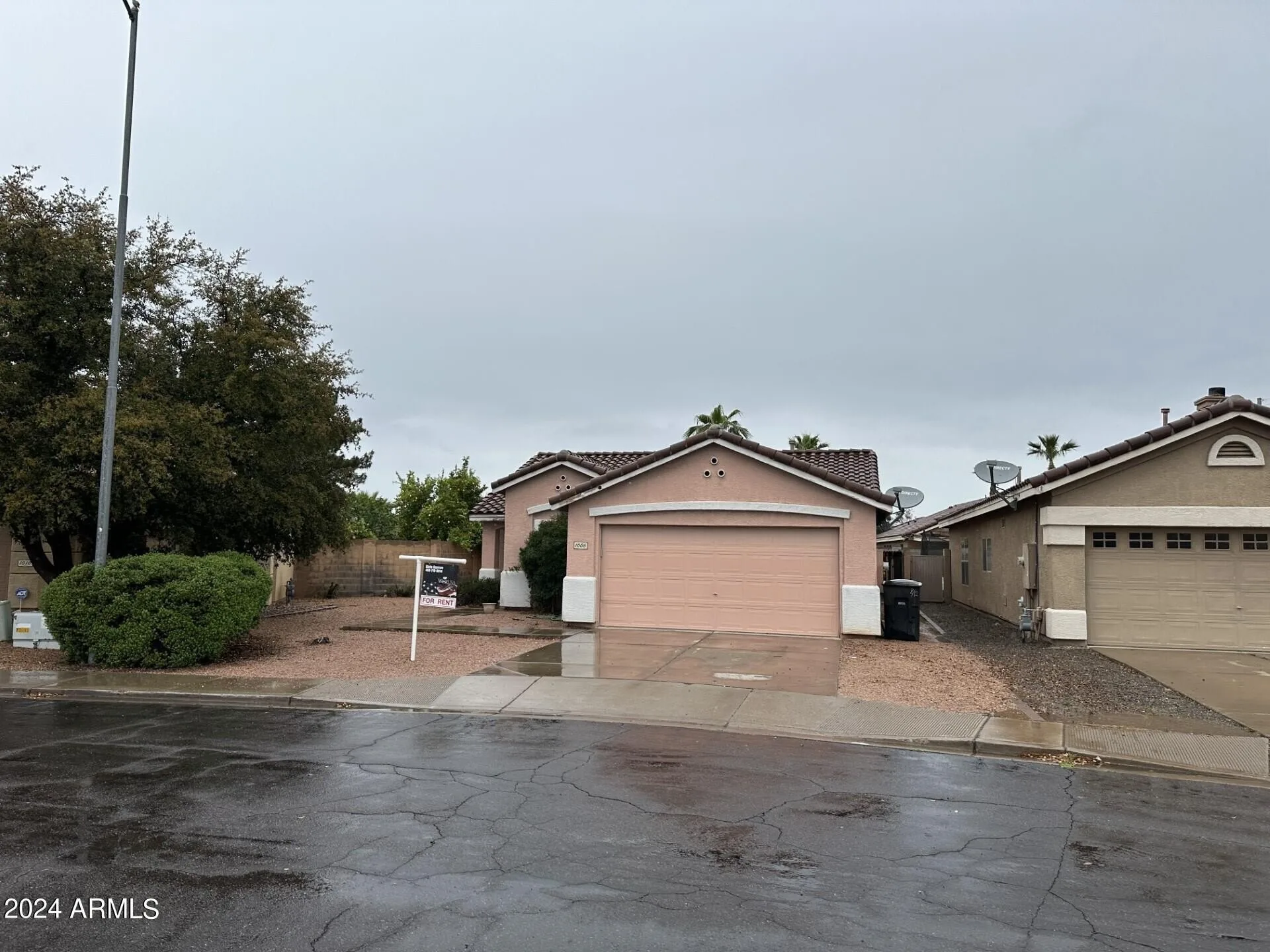 1006 S Slater Cir Mesa, AZ 85206