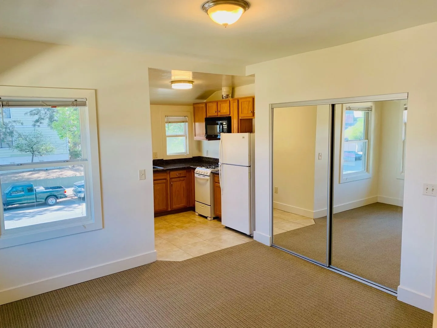 Lovely Downtown Studio - Available October - Only $1,595/mo!