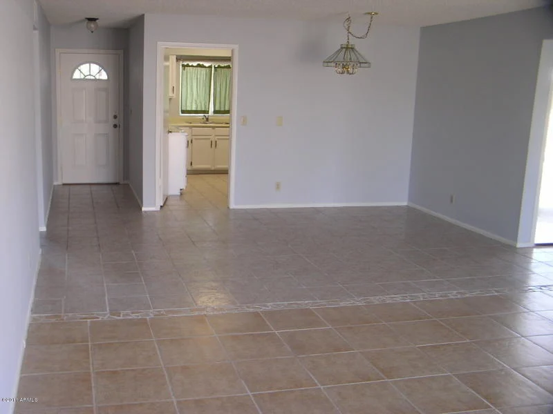 Hoa Free, 3 Bed With Desert Landscaping And Rv Gate! photo 3