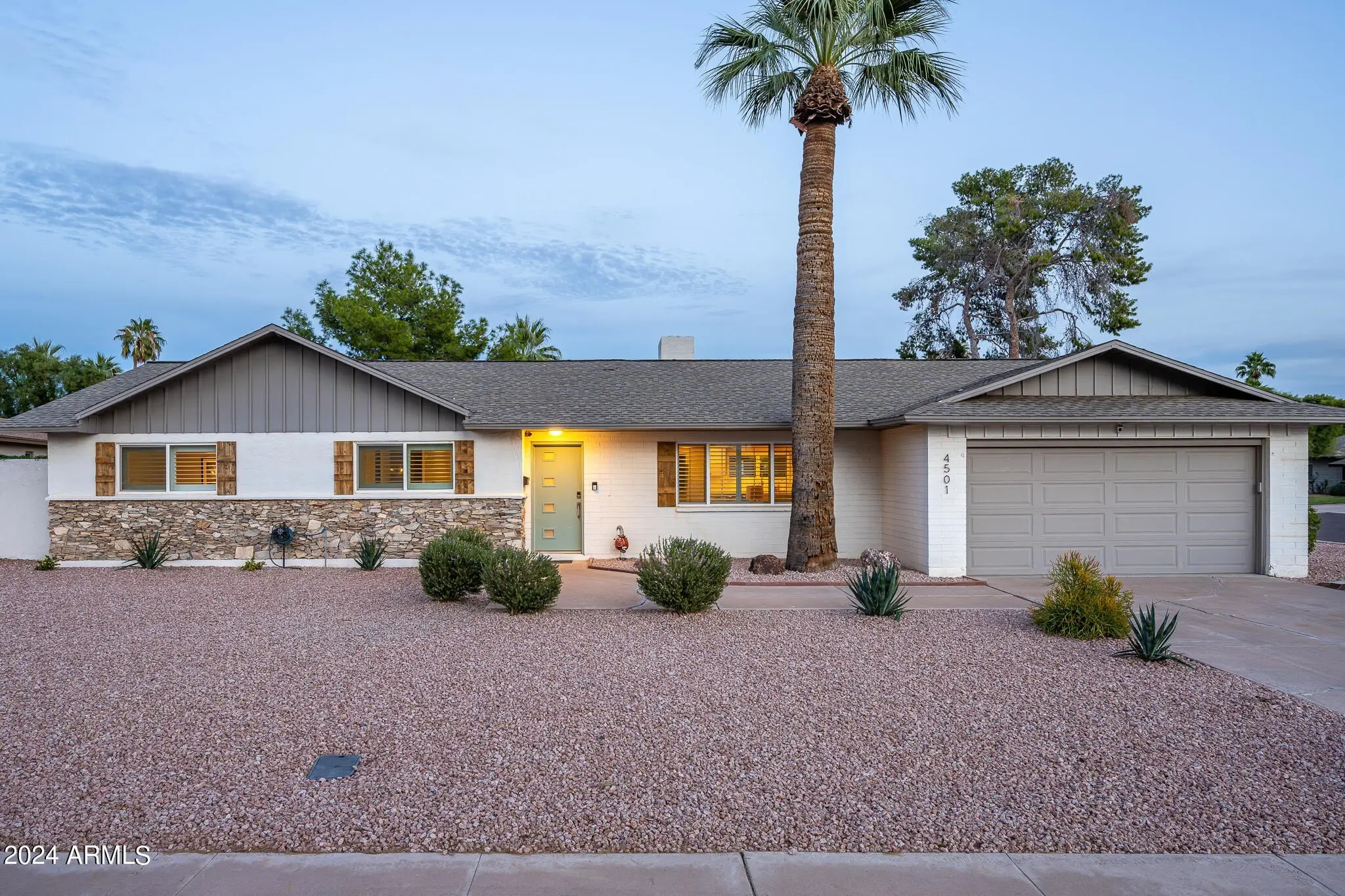 4501 N 86th Pl Scottsdale, AZ 85251 photo 2