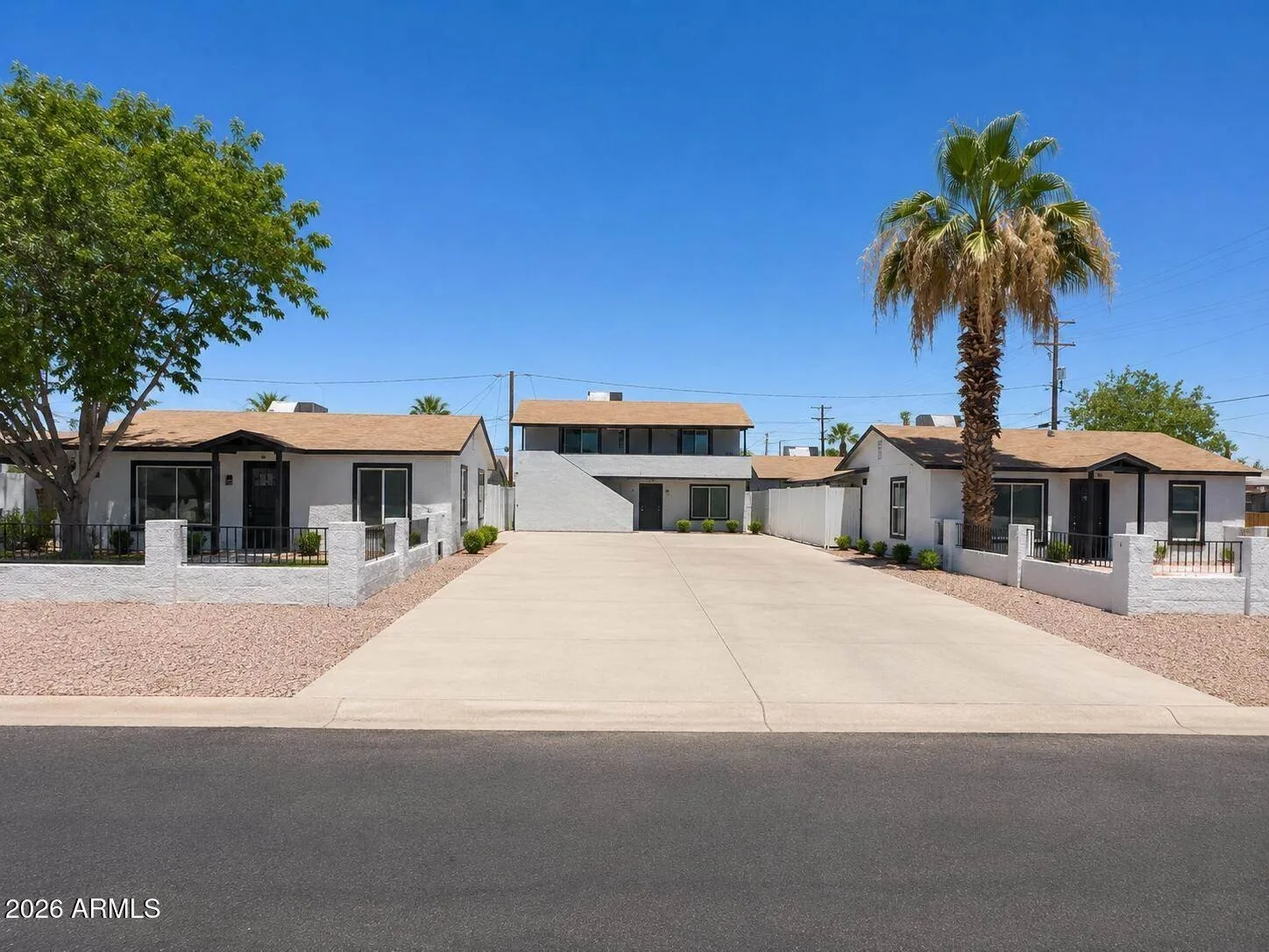 2234 West Medlock Drive, Phoenix, AZ 85015 photo 2