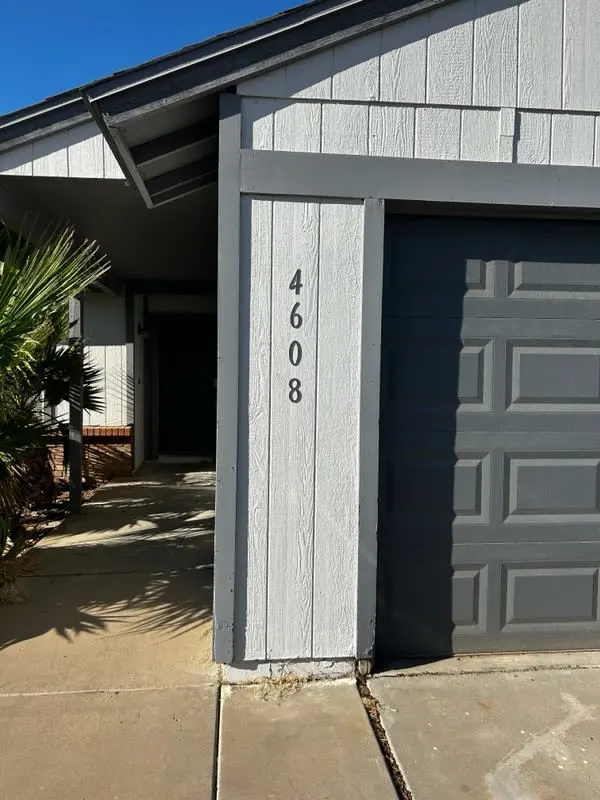 4608 West Gary Drive, Chandler, AZ 85226 photo 2