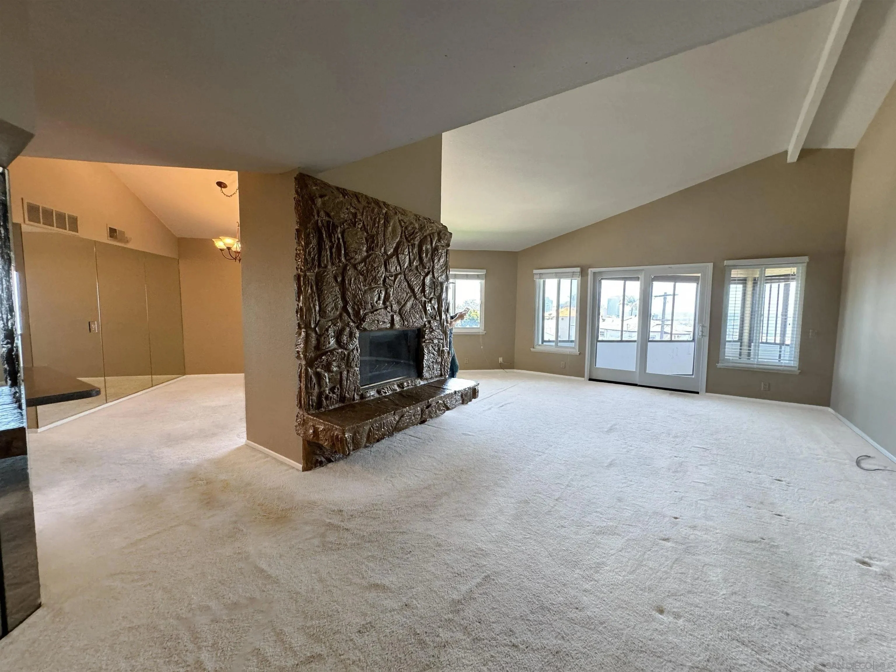 2920 Union Street photo 2