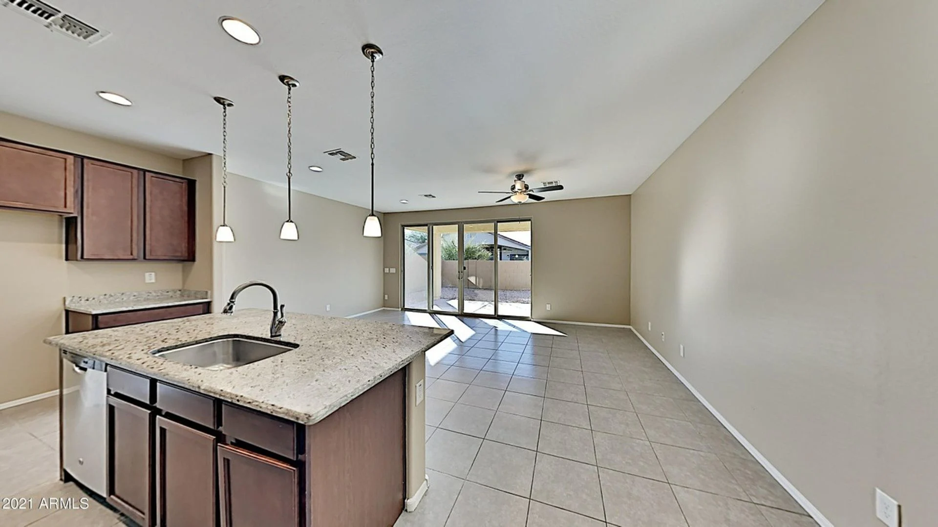 beautiful 3ba 2bth Laveen home photo 5