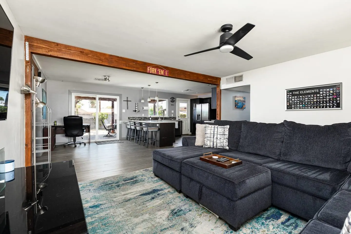1624 S Parkside Dr Tempe, AZ 85281 photo 2
