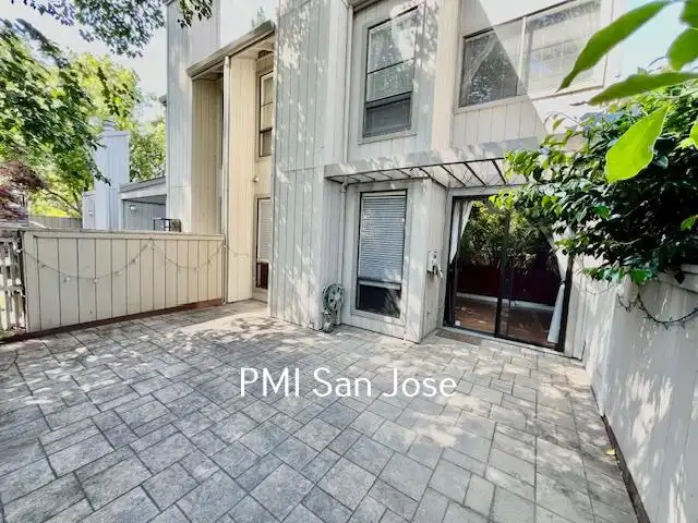 171 Sherland Ave photo 2